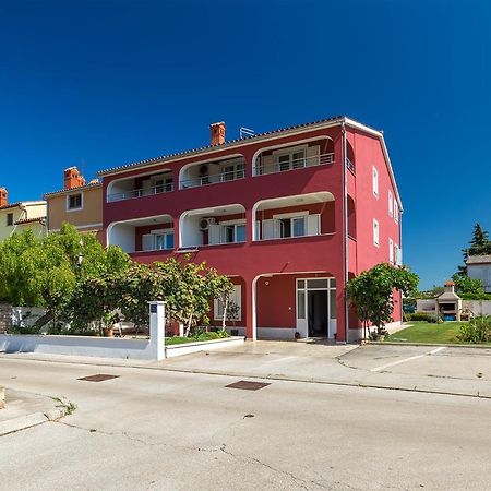 Apartments Boris 771 Fažana Exterior foto
